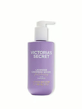 LAVENDER CASHMERE WOODS BODY LOTION - 296ML